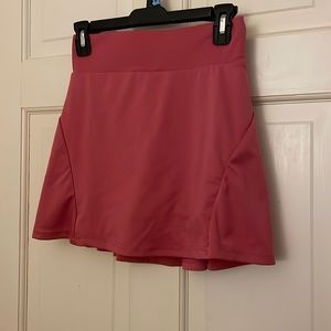 Red tennis activewear skort